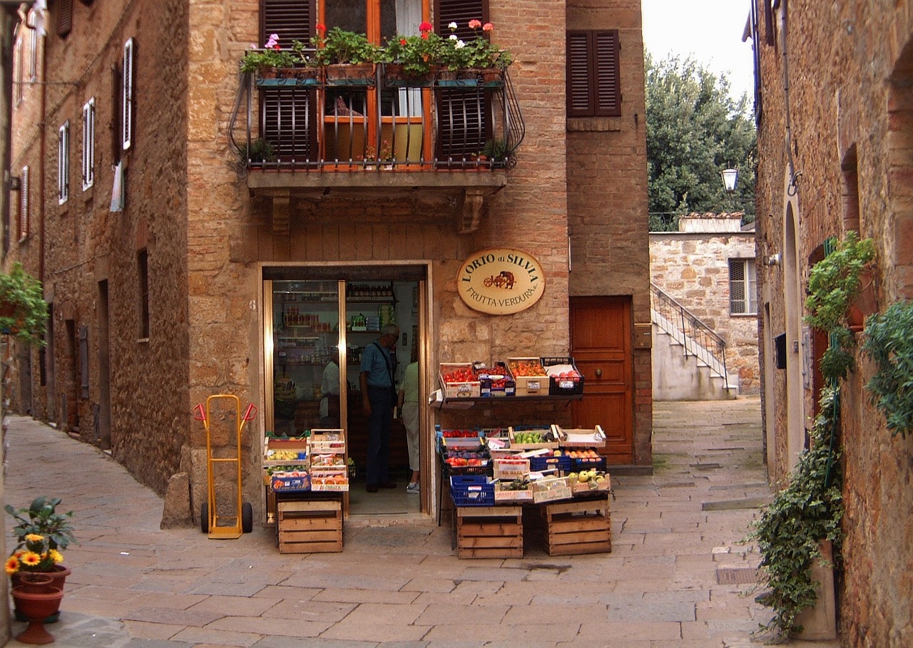 Exploring Art and Nature in Pienza