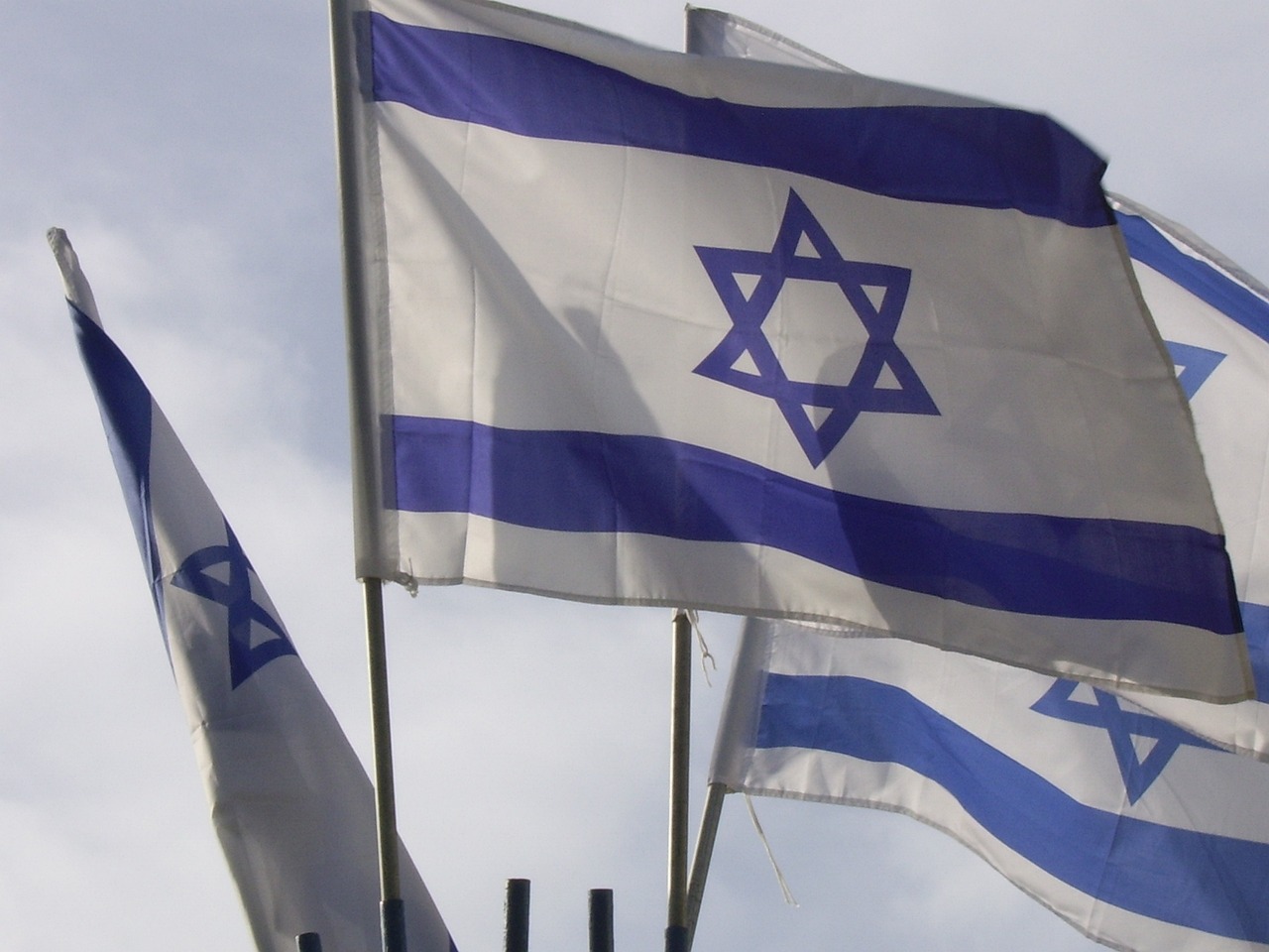 İsrail'e Kamikaze İHA Saldırısı