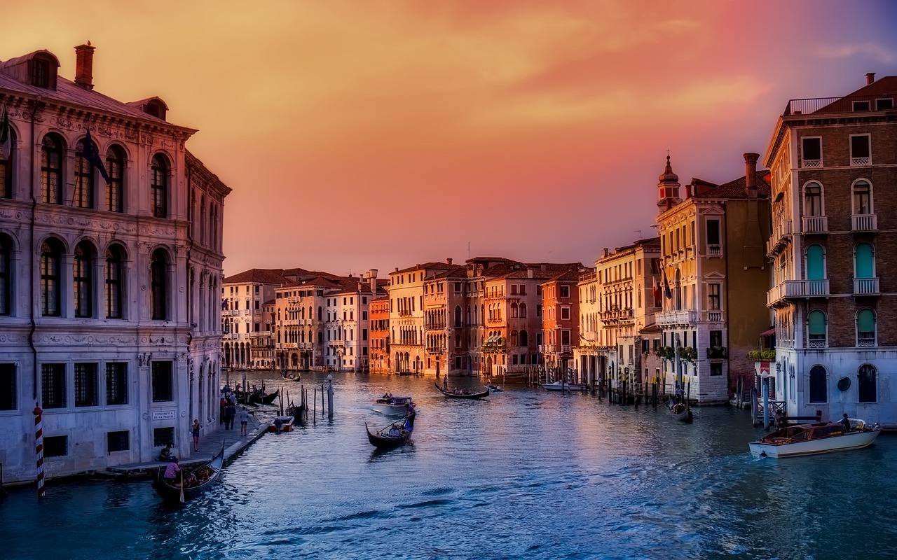 Venice's Five Euro Entrance Fee Experiment