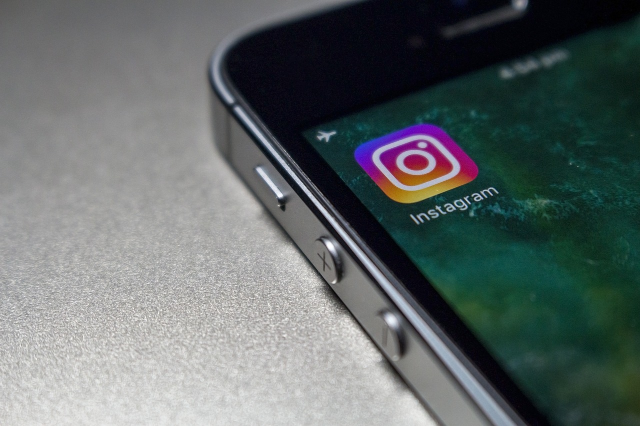 Instagram'a Erişim Engeli Getirildi