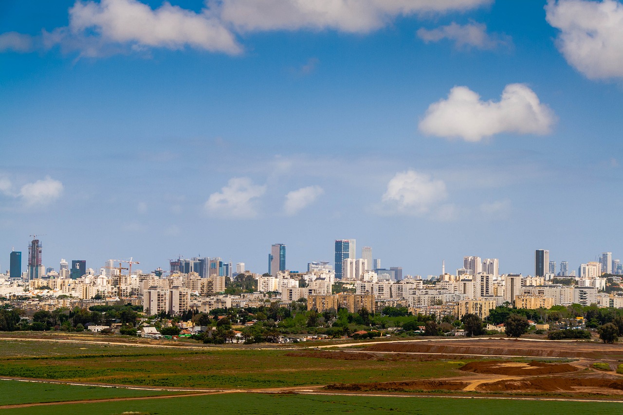 Tel Aviv'de Bıçaklı Saldırı: 2 Ölü, 3 Yaralı